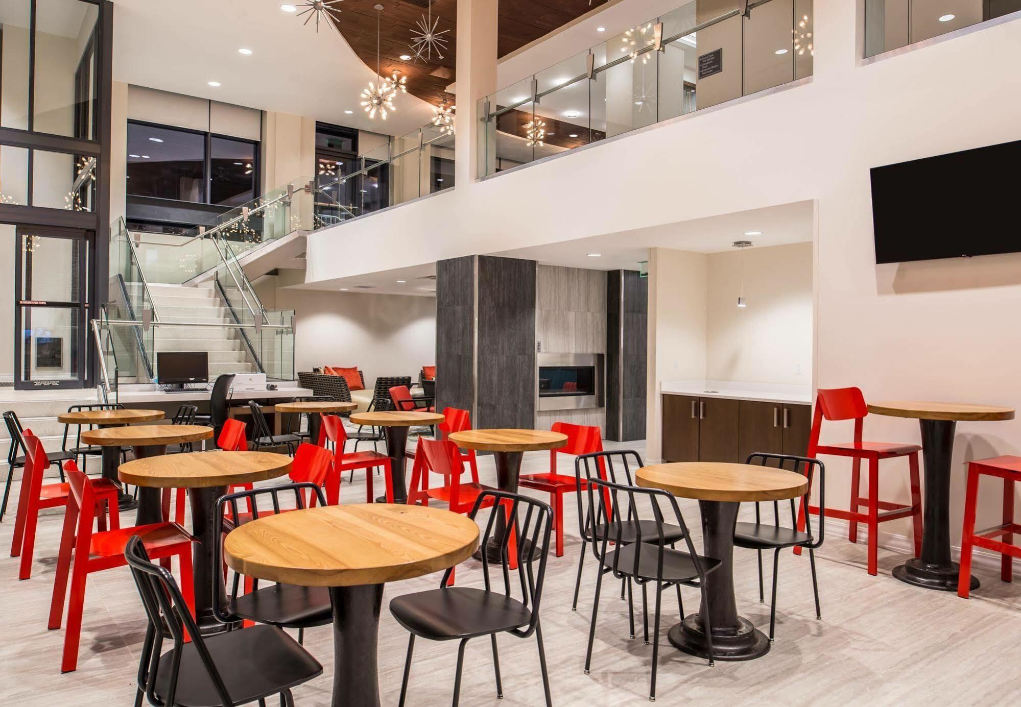 Residence Inn By Marriott Pittsburgh Oakland/University Place מראה חיצוני תמונה